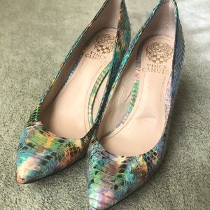 Vince Camuto Snakeskin pumps